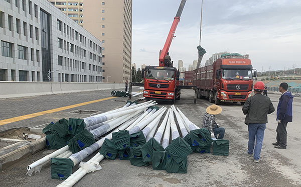 同德太阳能路灯灯杆垂直度矫正方法与维护